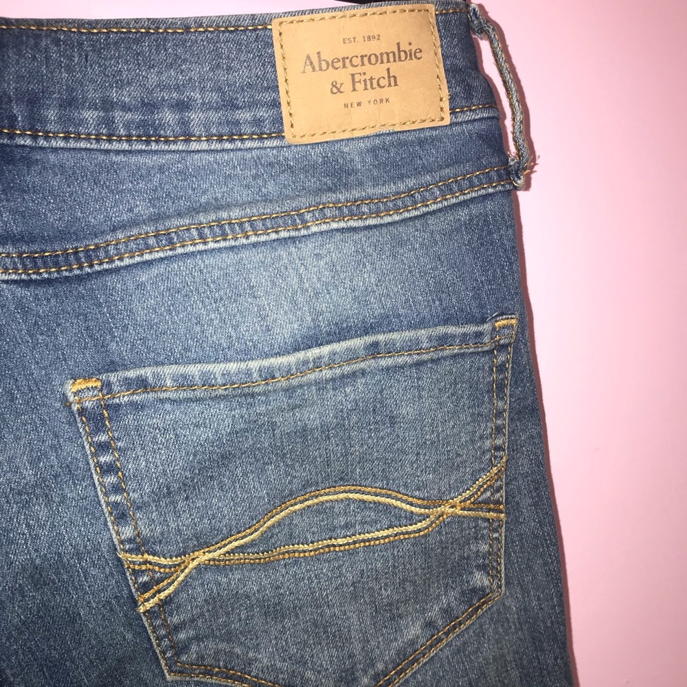 Abercrombie woman’s skinny jean